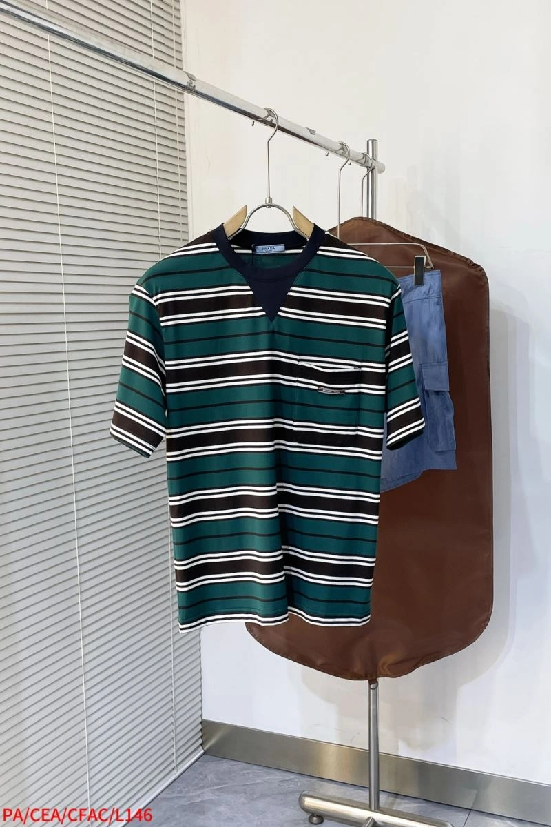 Prada T-Shirts Soft 168569