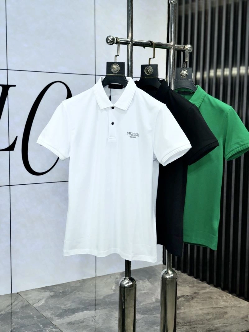 Elegant Prada T-Shirts 168572
