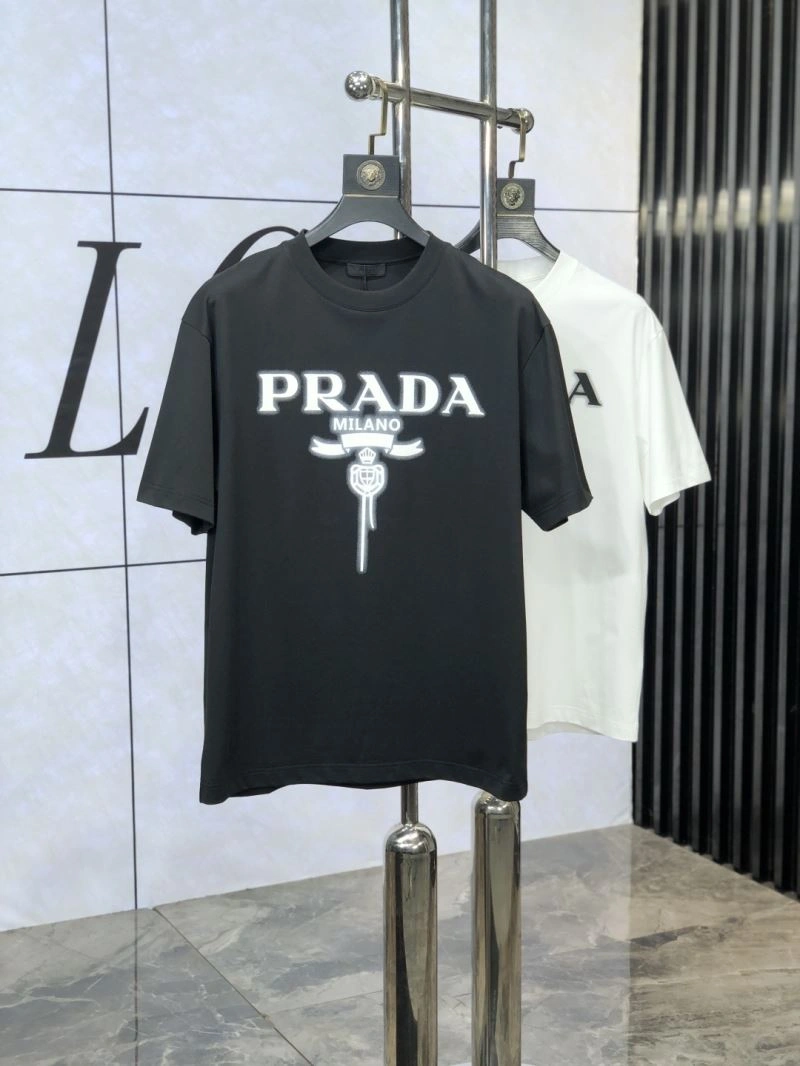 Comfortable Prada T-Shirts 168591