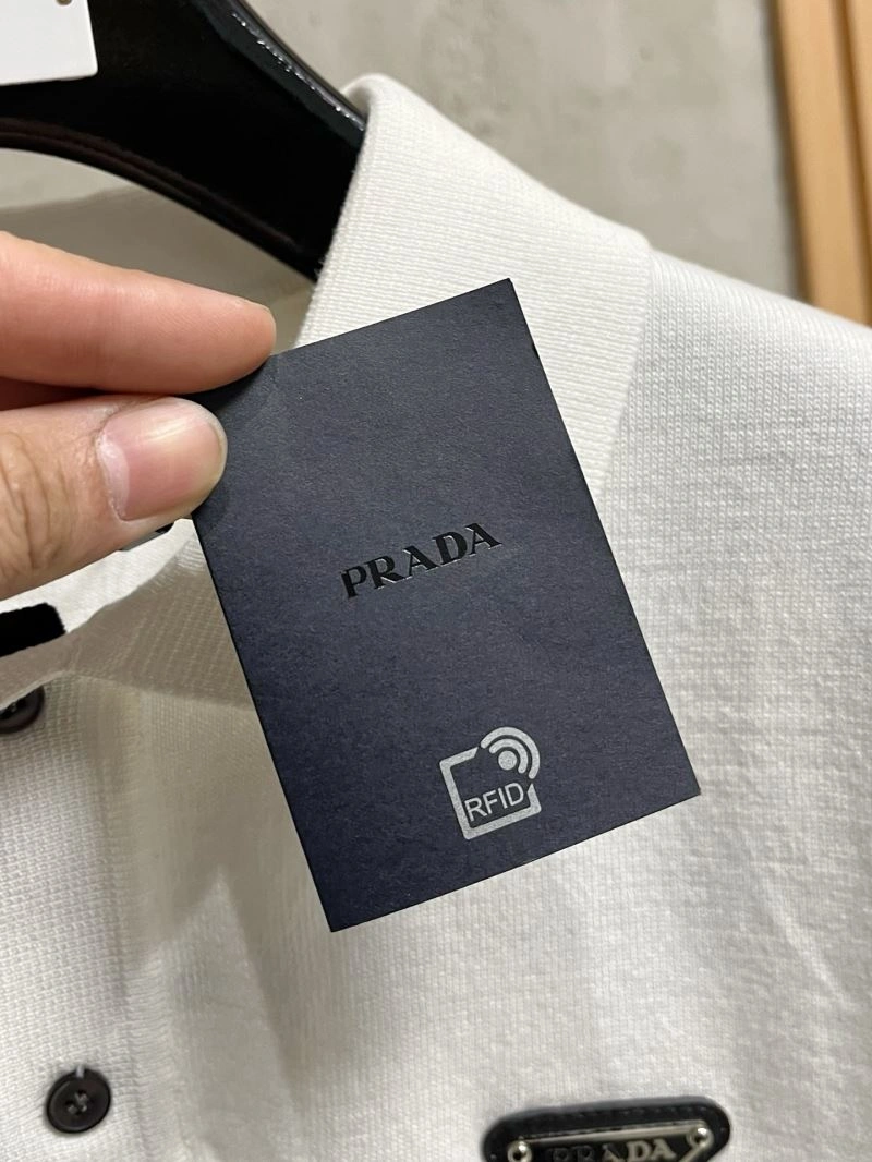Soft Prada T-Shirts 168577