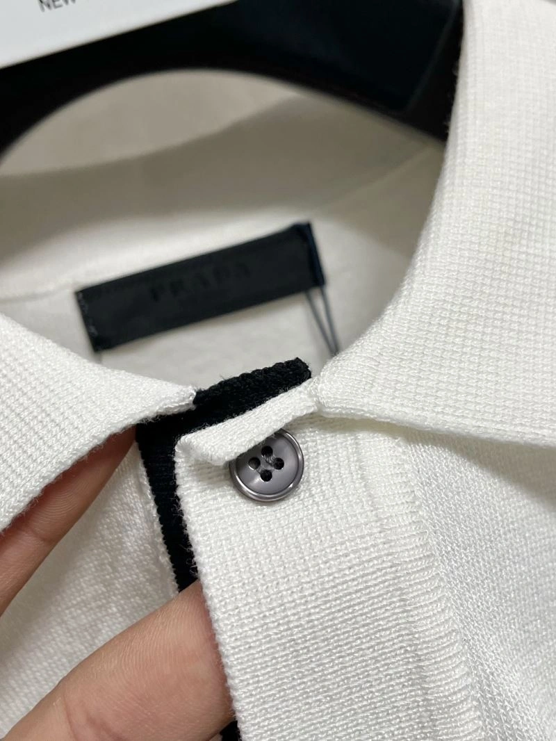 Soft Prada T-Shirts 168577