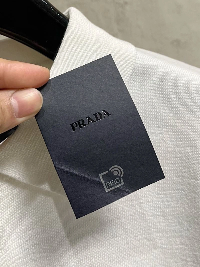 Prada T-Shirts QuickDry 168573