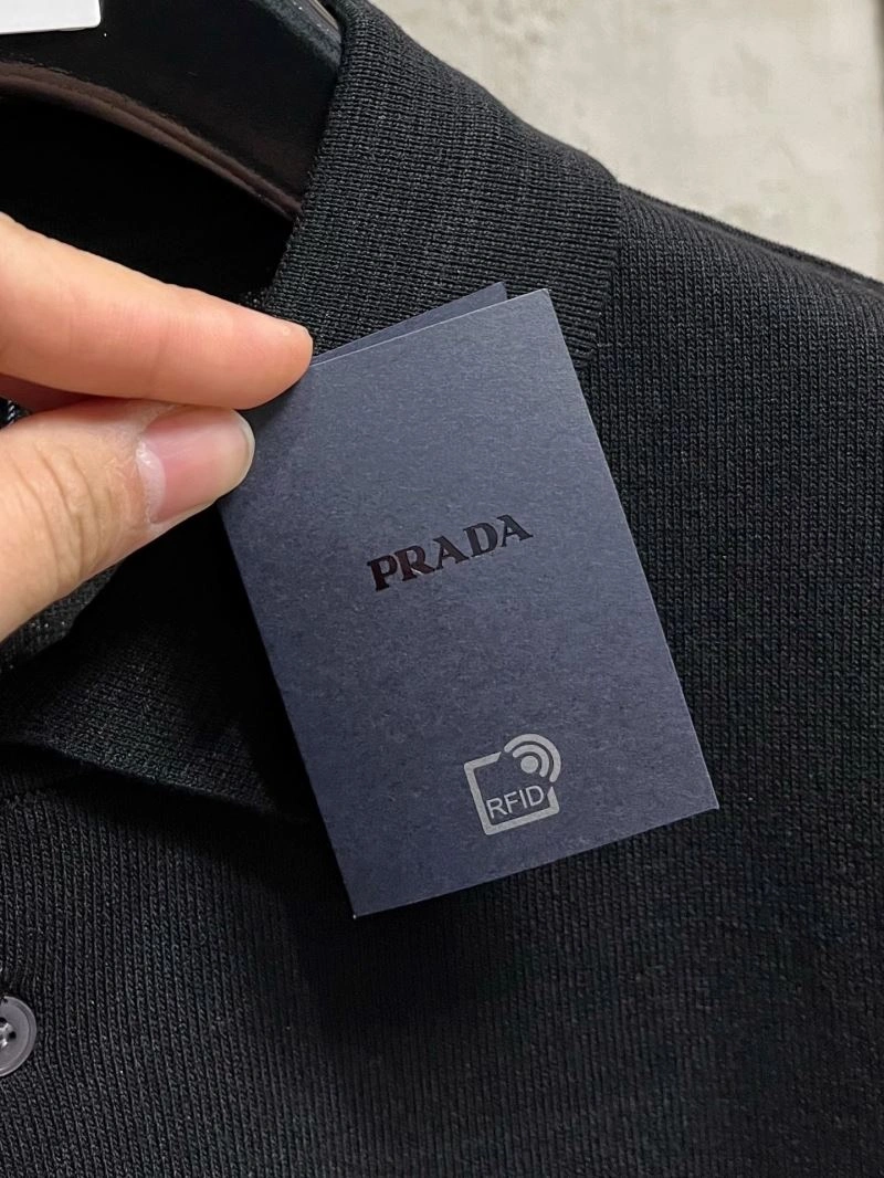 Prada T-Shirts UrbanStyle 168555