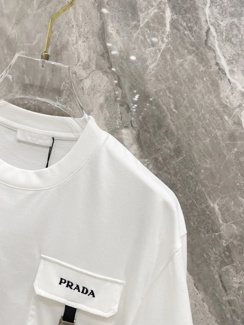 Bold Prada T-Shirts 168551