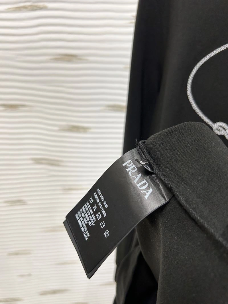 Prada T-Shirts OnTrend 168613