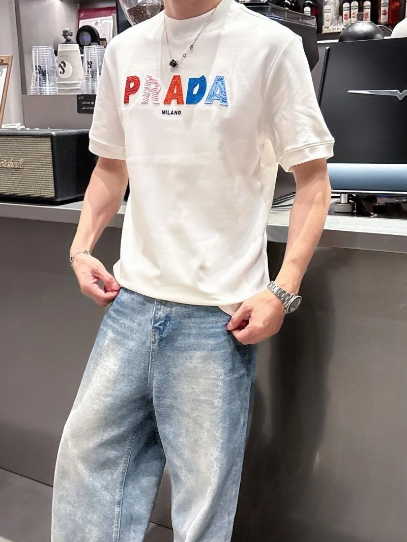 Unique Prada T-Shirts 168546