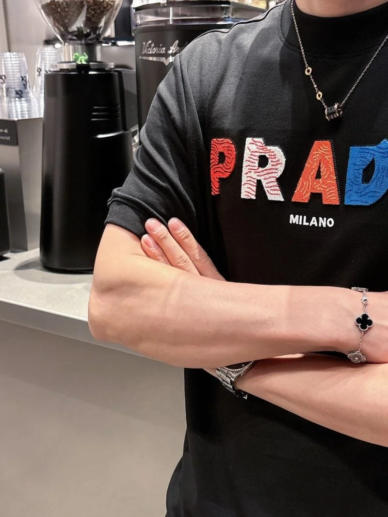 Prada T-Shirts Trendy 168533