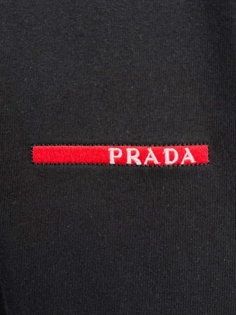 UrbanChic Prada T-Shirts 168526