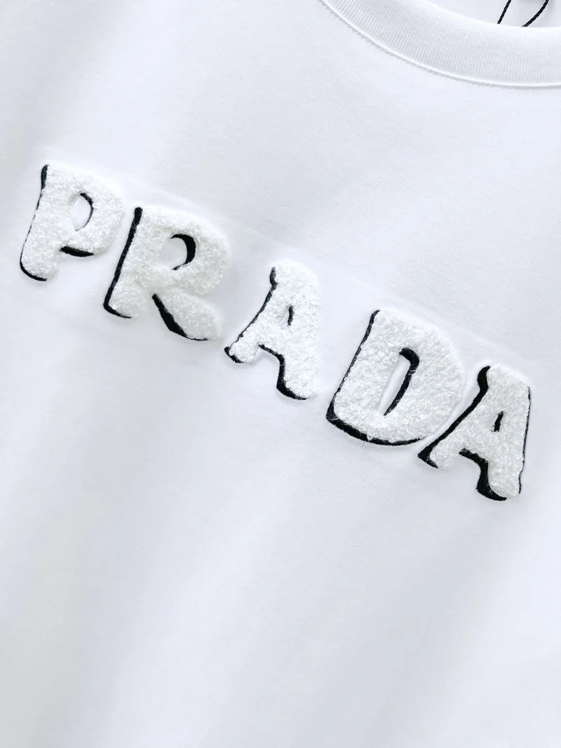 Casual Prada T-Shirts 168534