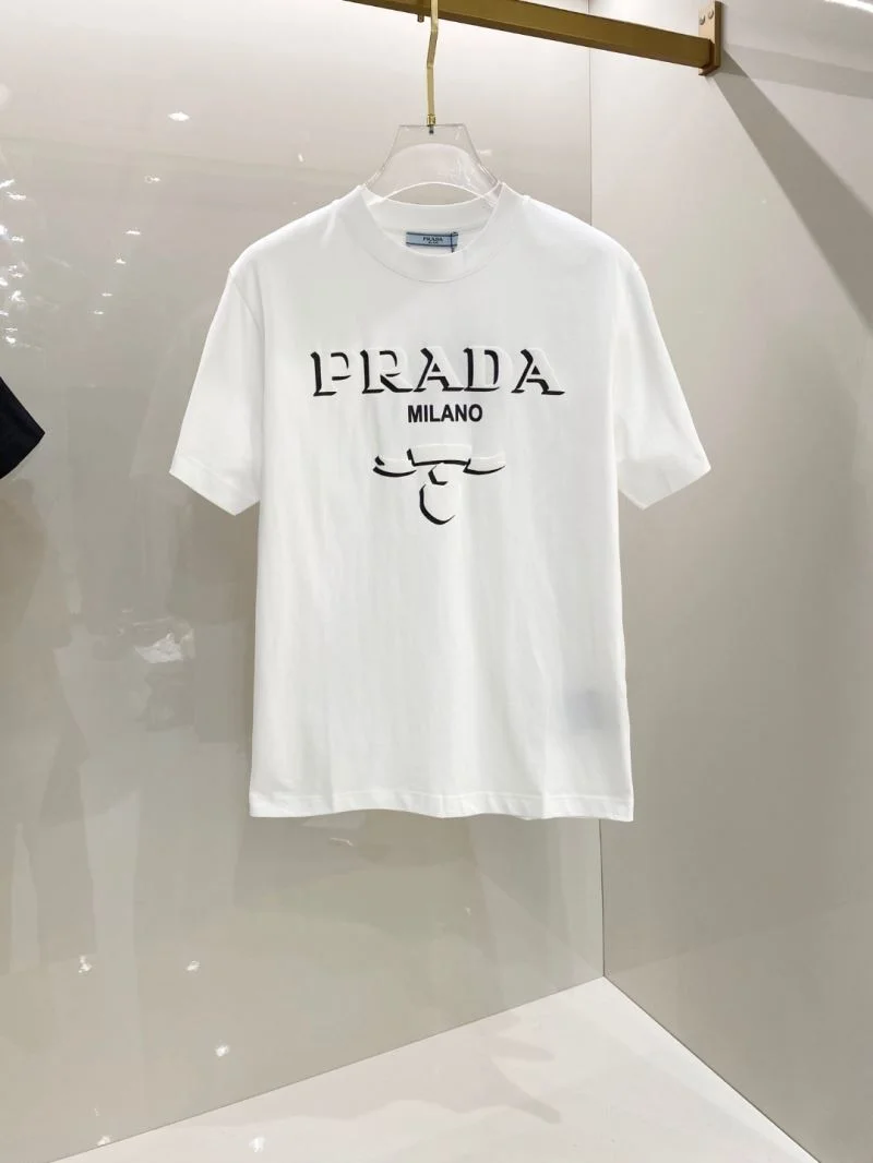 Prada T-Shirts Cozy 168541