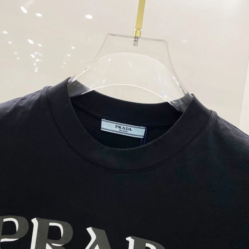 Seasonal Prada T-Shirts 168540