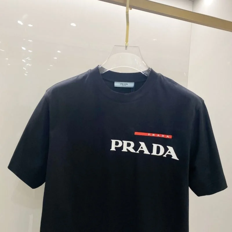Prada T-Shirts Comfortable 168527