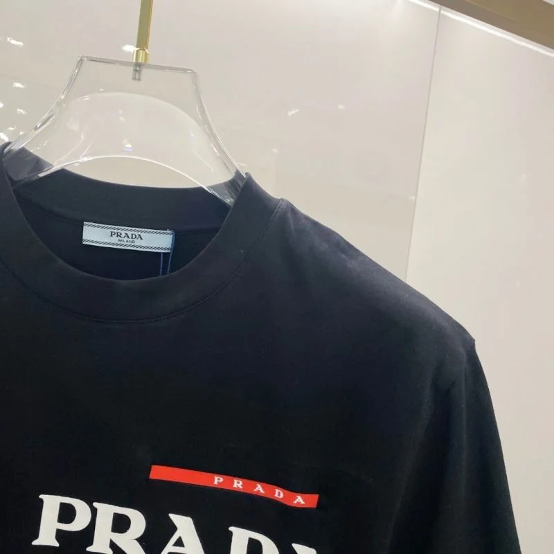 Prada T-Shirts Comfortable 168527