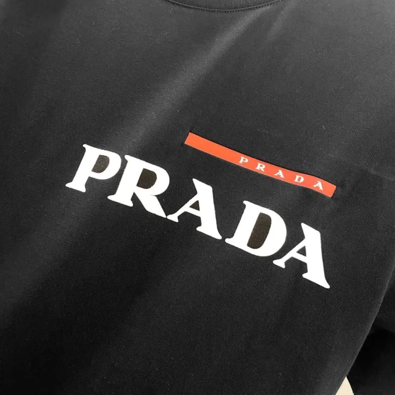 Prada T-Shirts Comfortable 168527
