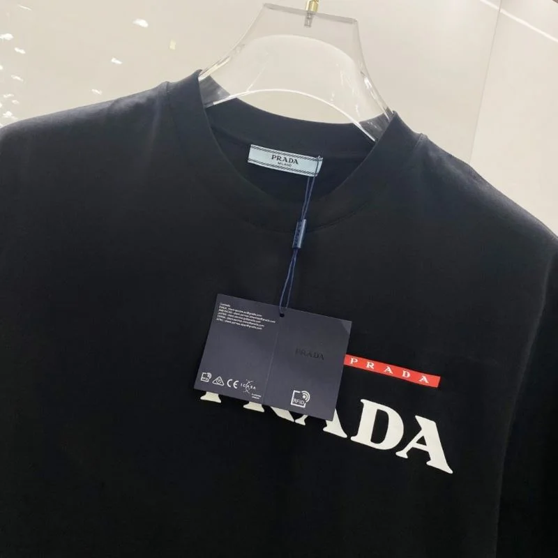 Prada T-Shirts Comfortable 168527