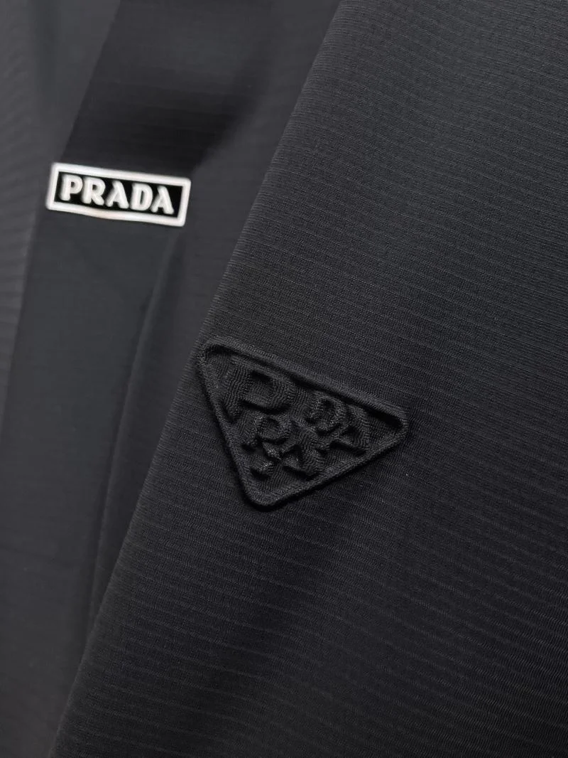 Sophisticated Prada T-Shirts 168525
