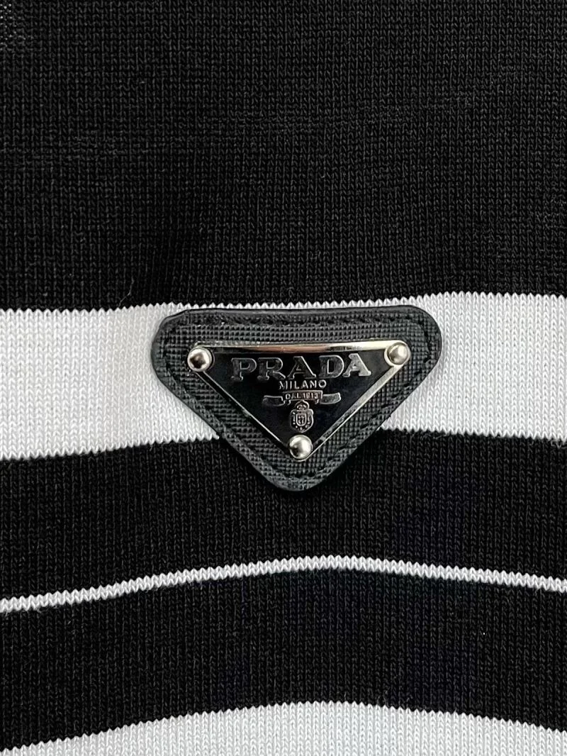 WrinkleFree Prada T-Shirts 168522