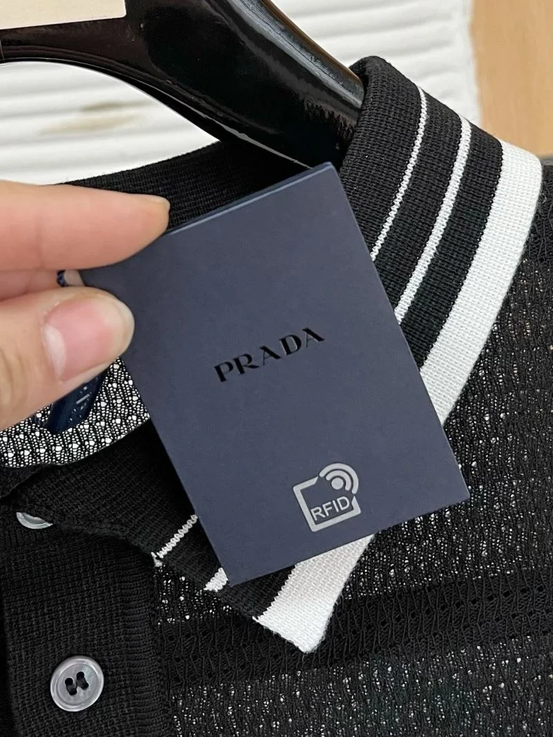 Prada T-Shirts WaterResistant 168514