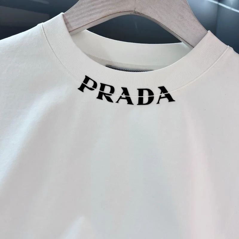 Breathable Prada T-Shirts 168507
