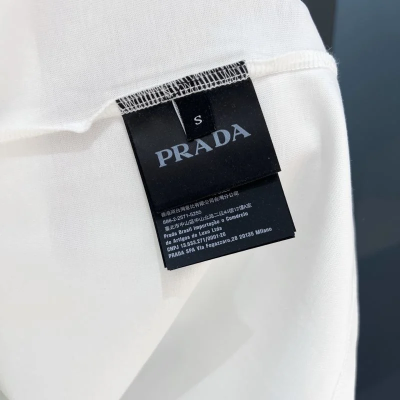 Breathable Prada T-Shirts 168507