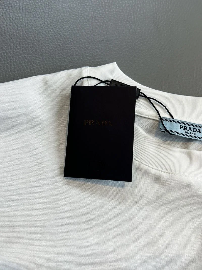 HighPerformance Prada T-Shirts 168524