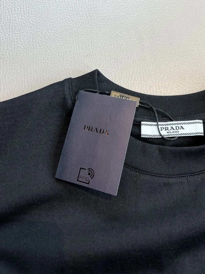 Prada T-Shirts Premium 168500