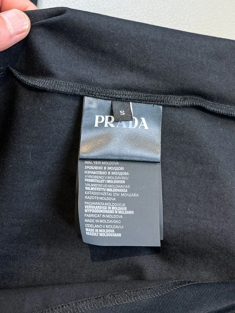 Prada T-Shirts Premium 168500