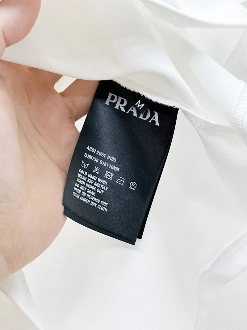 Prada T-Shirts WeatherProof 168547