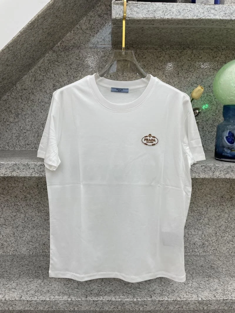 FashionForward Prada T-Shirts 168504