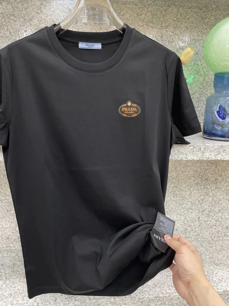 FashionForward Prada T-Shirts 168504