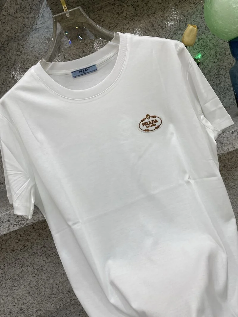 FashionForward Prada T-Shirts 168504