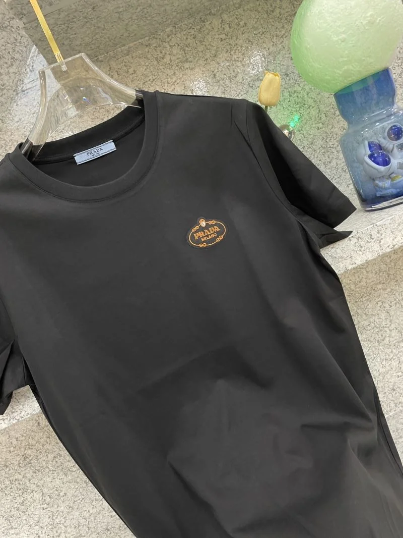 FashionForward Prada T-Shirts 168504