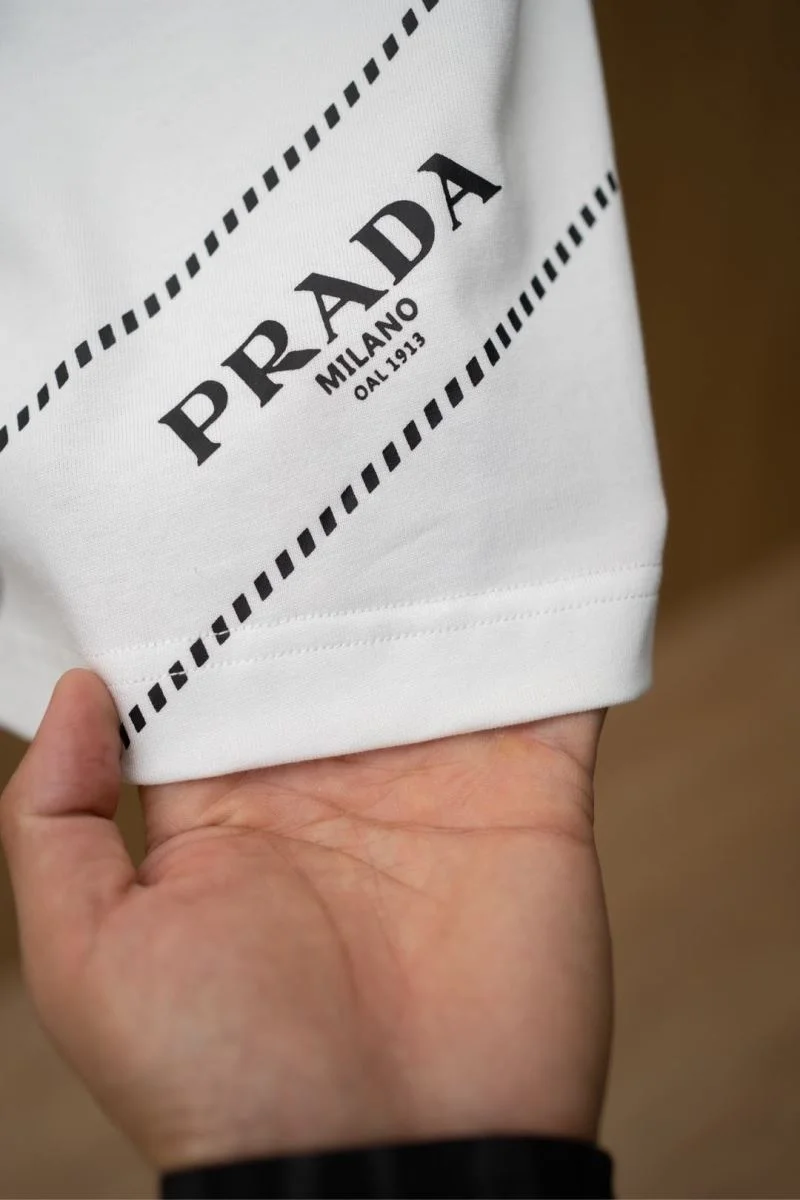 Functional Prada T-Shirts 168495