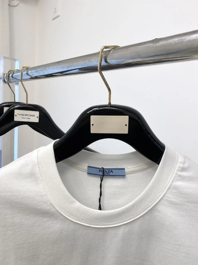OdorResistant Prada T-Shirts 168506