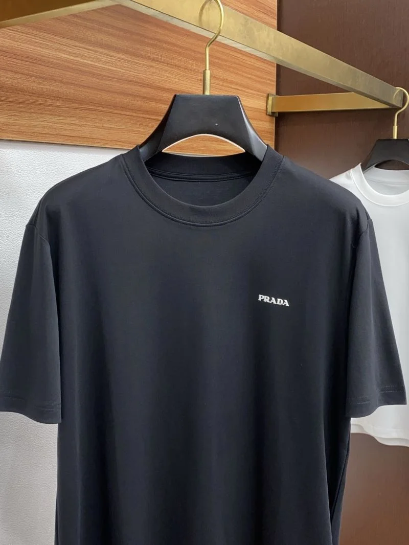 UrbanChic Prada T-Shirts 168503