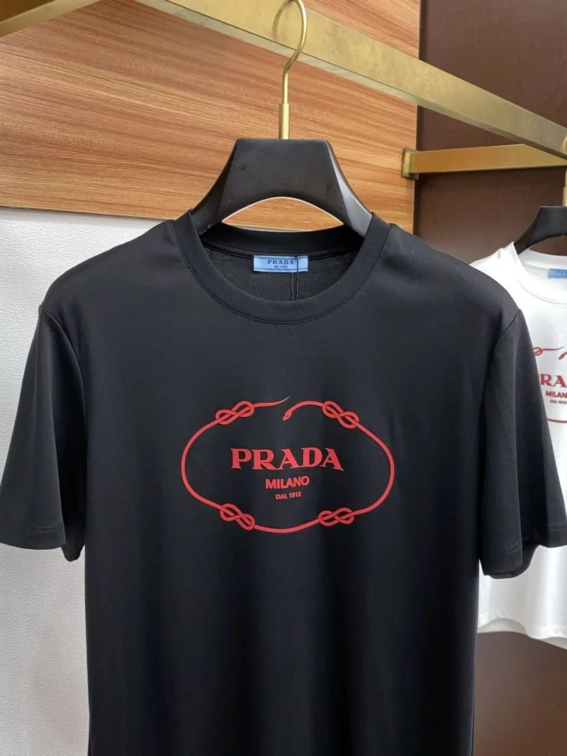 Prada T-Shirts Casual 168523