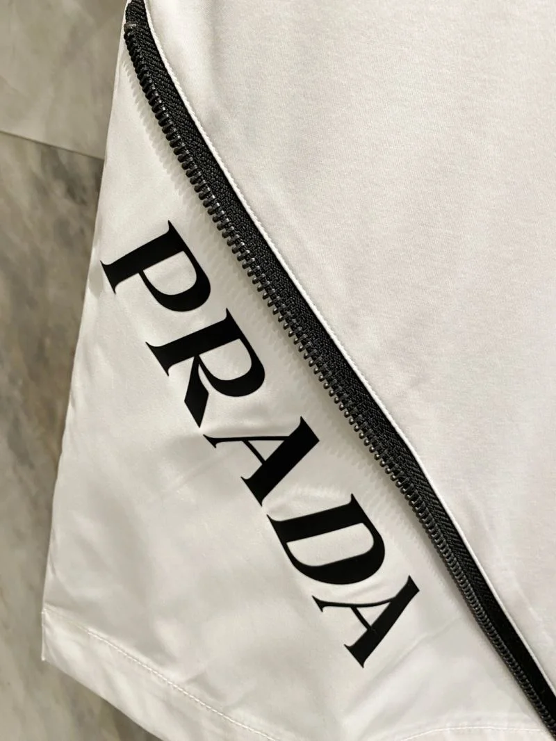 Stylish Prada T-Shirts 168518