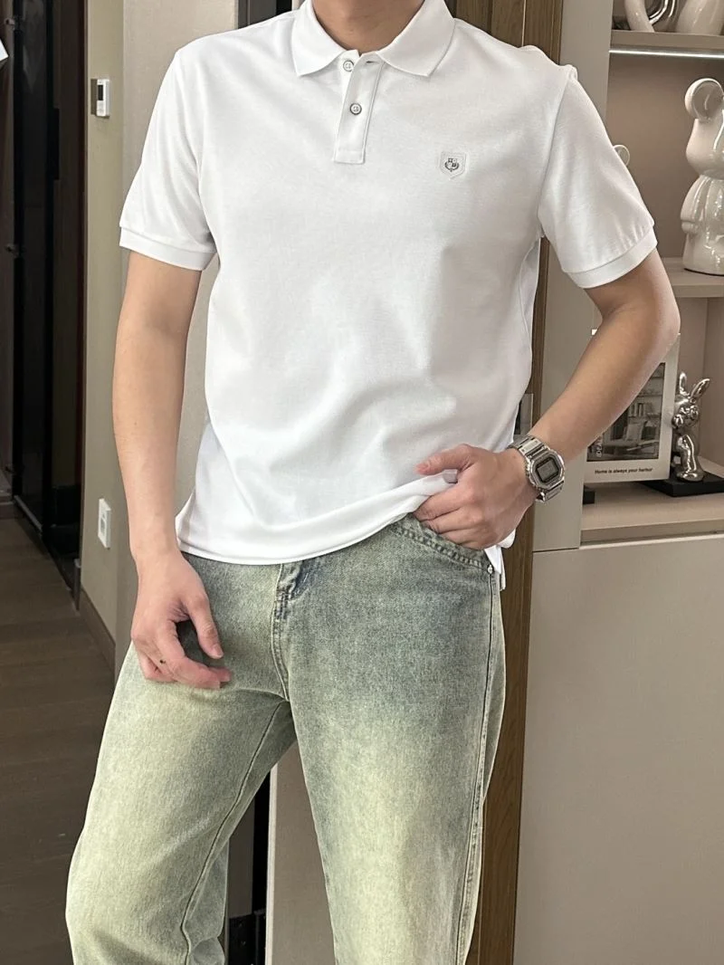 Prada T-Shirts UrbanStyle 168473