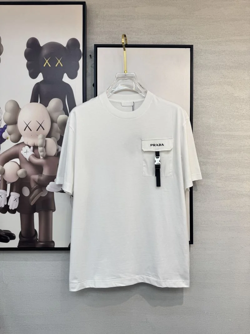 Prada T-Shirts Trendsetting 168474