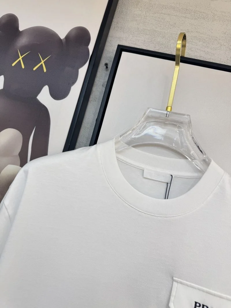 Prada T-Shirts Trendsetting 168474