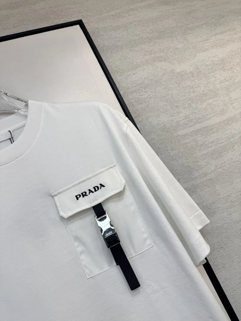 Prada T-Shirts Trendsetting 168474