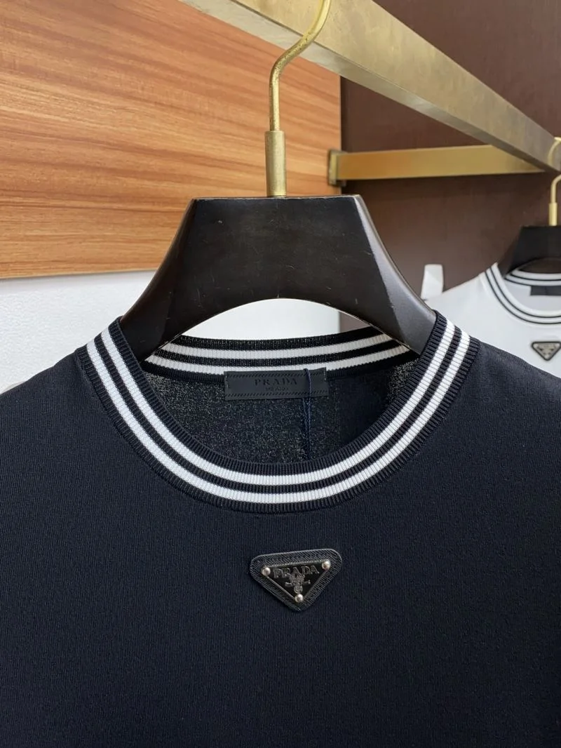 Prada T-Shirts Unique 168470