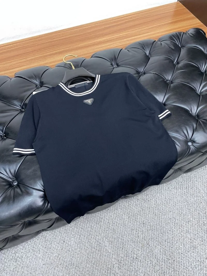 Prada T-Shirts Unique 168470