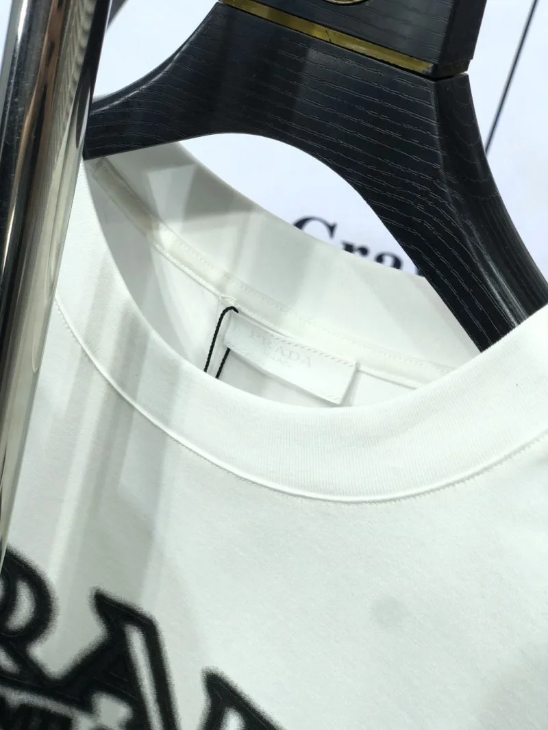 WellDesigned Prada T-Shirts 168530