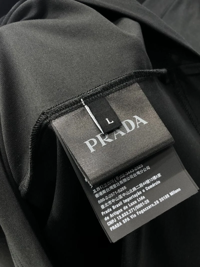 WellDesigned Prada T-Shirts 168530