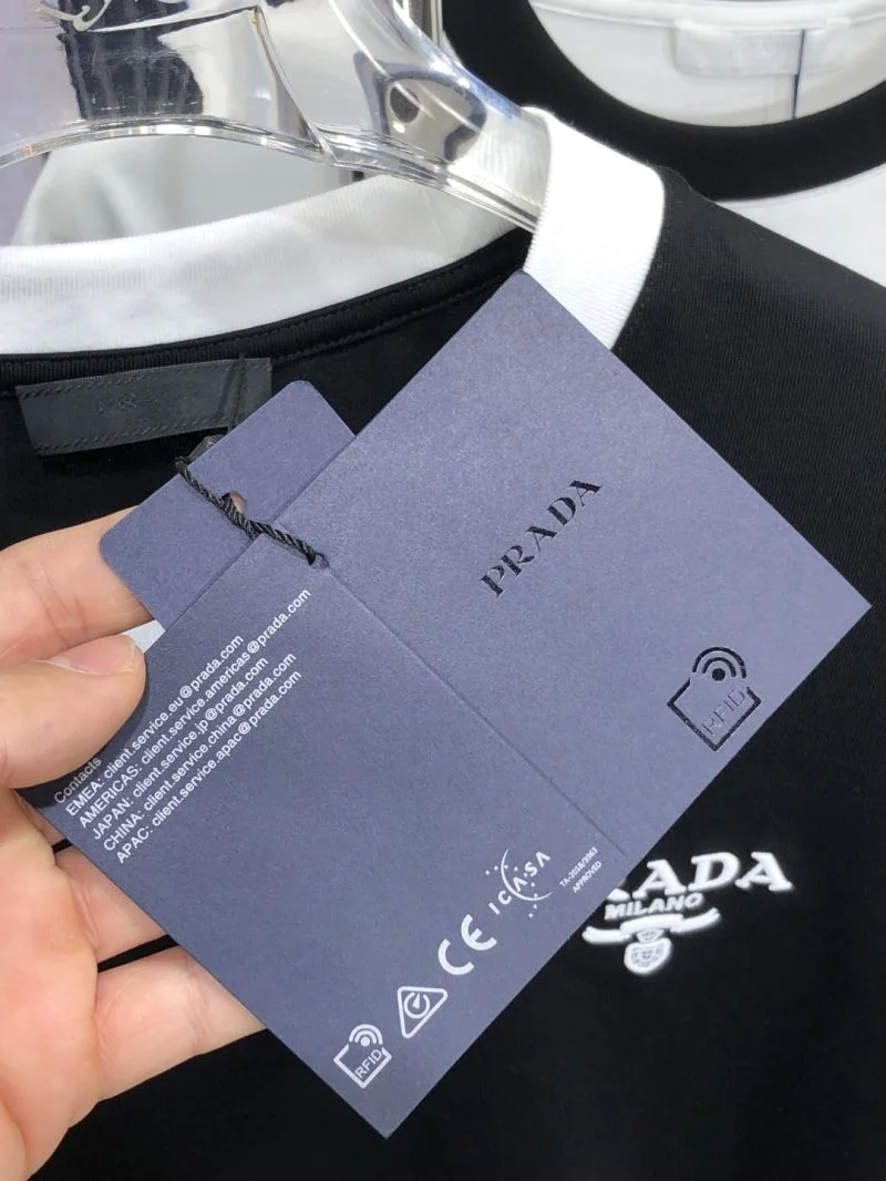 Prada T-Shirts Vibrant 168455