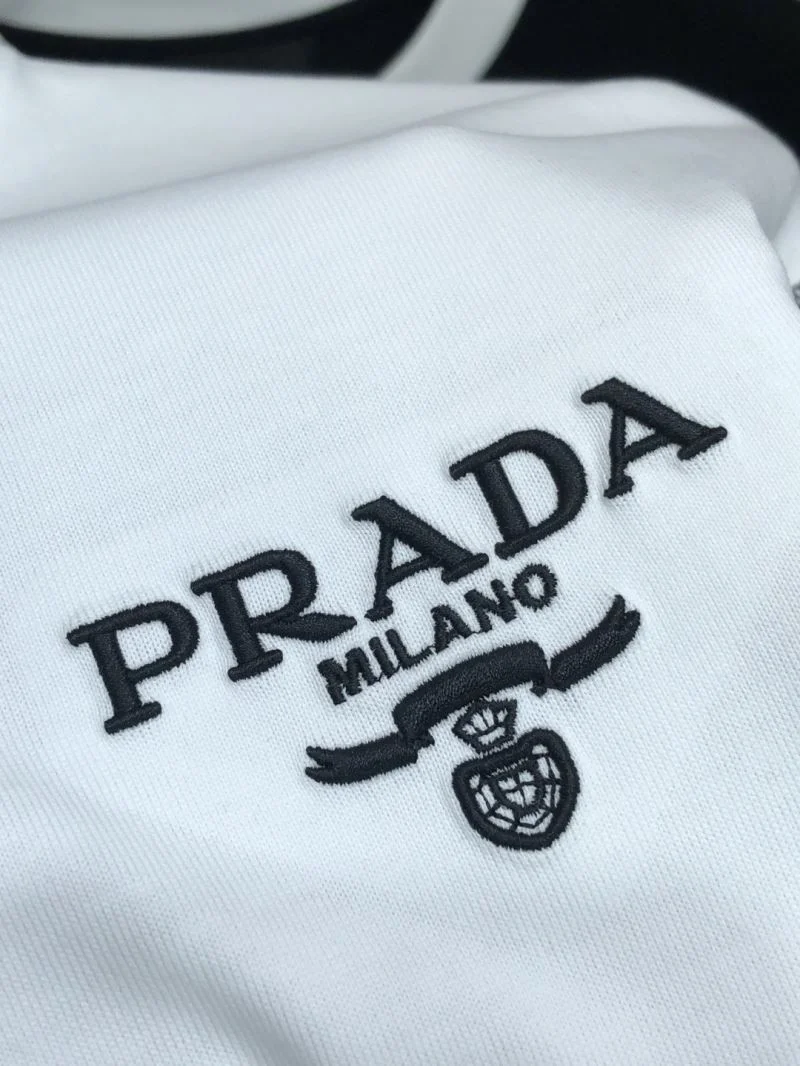 EasyCare Prada T-Shirts 168451