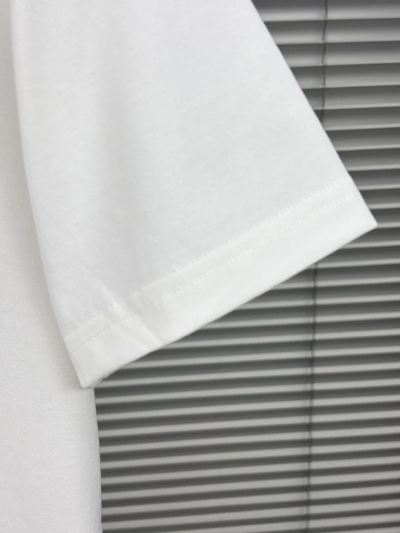 Sustainable Prada T-Shirts 168445