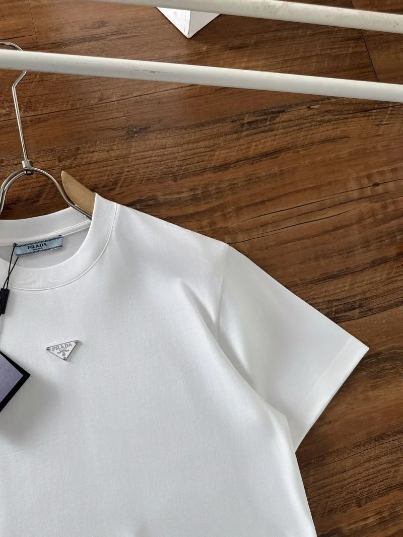 Prada T-Shirts AllSeason 168499