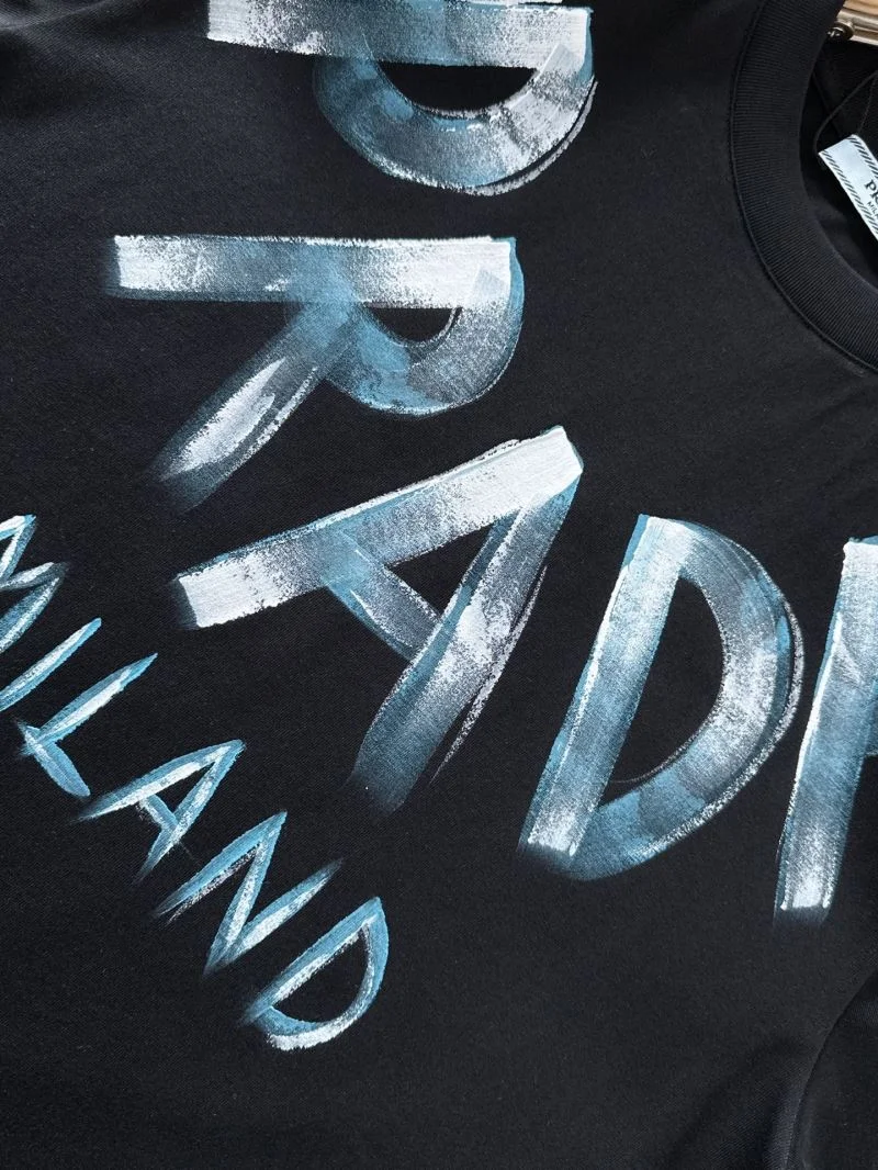 Prada T-Shirts FreshLook 168429